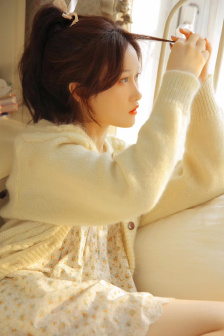 爱矢峰子